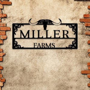 Custom Metal Ranch Sign: Perfect for barns, family names, and farmhouse decor. Ideal gift for farmers, housewarmings, or anniversaries.