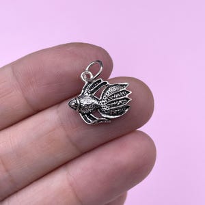 Siamese Fighting Fish Pendant, Silver Fish Necklace, Betta Fish Charm, Fish Pendant, Nature Symbol, Boho Charms, 925 Silver Pendant, C74