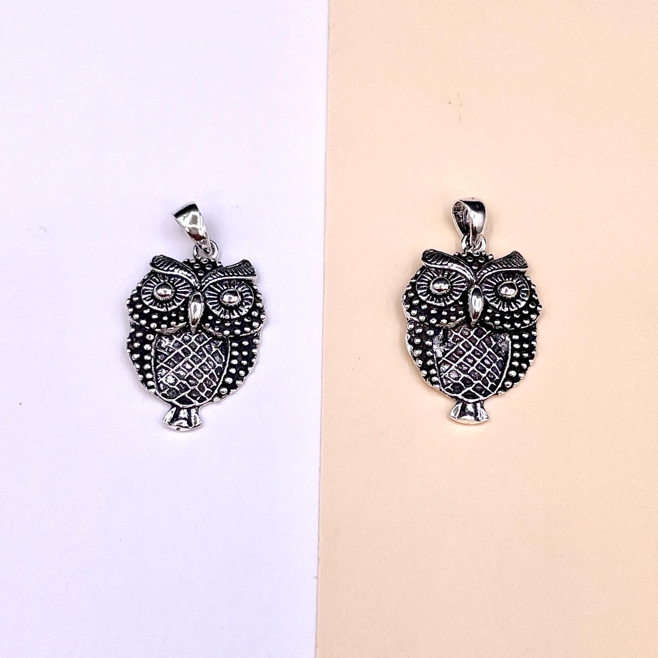 Vintage Sterling Silver Owl Pendant: Bird Necklace (20mm x 15mm)