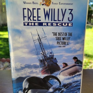 Free Willy 3: The Rescue Warner Bros VHS Clamshell Case 1997