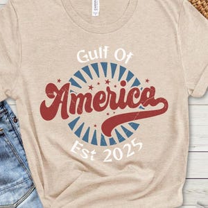 Maglietta &quot;Golfo d&#39;America&quot;, Maglietta &quot;Golfo del Messico&quot;, Maglietta &quot;MAGA&quot;, Regalo politico, Maglietta &quot;Golfo degli USA&quot; di Donald Trump, Vintage americano, Maglietta americana