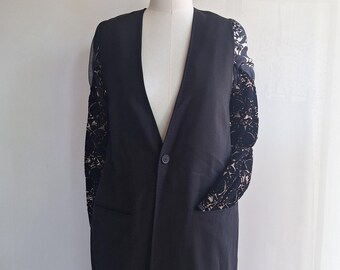 bälte + ärmar tillverkade av ANN DEMEULEMEESTER gammalt tyg, handgjort unikt ekotyg. NotThatSexy gammalt tyg inklusive original Ann D minikjol.
