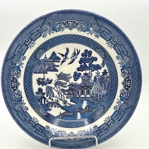 Churchill Blue Willow Coupe Soup Bowl 7 3/4”, Made in England, Blue and White Soup Bowl, Chinoiserie, Vintage English Pottery