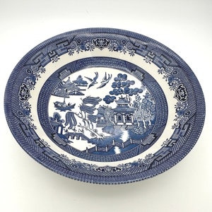 Churchill Blue Willow Soup Bowl or Pasta Bowl 8 3/4”, Made in England, Blue and White Bowl, Chinoiserie, Vintage English Pottery