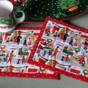 Christmas mug rugs small placemat snack mat small table topper retro scene Santa department store "Merry Main Street" Alexander Henry fabric image 5