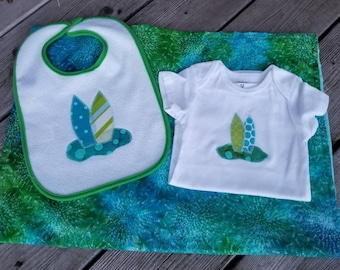 SURFER Gift Set AQUA o BLUE baby boy surfboard batik coperta verde acqua