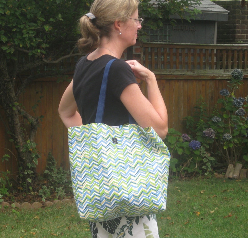 Diapers REVERSIBLE Bridesmaids Knitting Large Beach Bag chevron blue green navy turquoise yellow white for Books