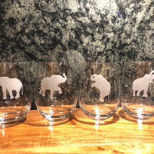 Free Shipping! Set of 2 or 4 Poses,Etched Elephant Wine Glasses,Elephant Wine Glasses,Stemless Elephant Barware,Elephant Glasses,Elephants