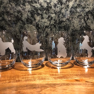 Free Shipping! Set of 2 or 4 Poodle Wine Glasses,Etched Dog Wine Glasses,Custom Etched Poodle Barware,Poodles,Dog Lover Gift,Etched Poodles