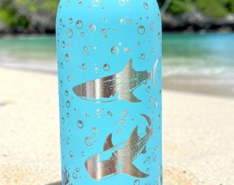 Whale Shark Engraved Owala 32 oz Free Sip Water Bottle
