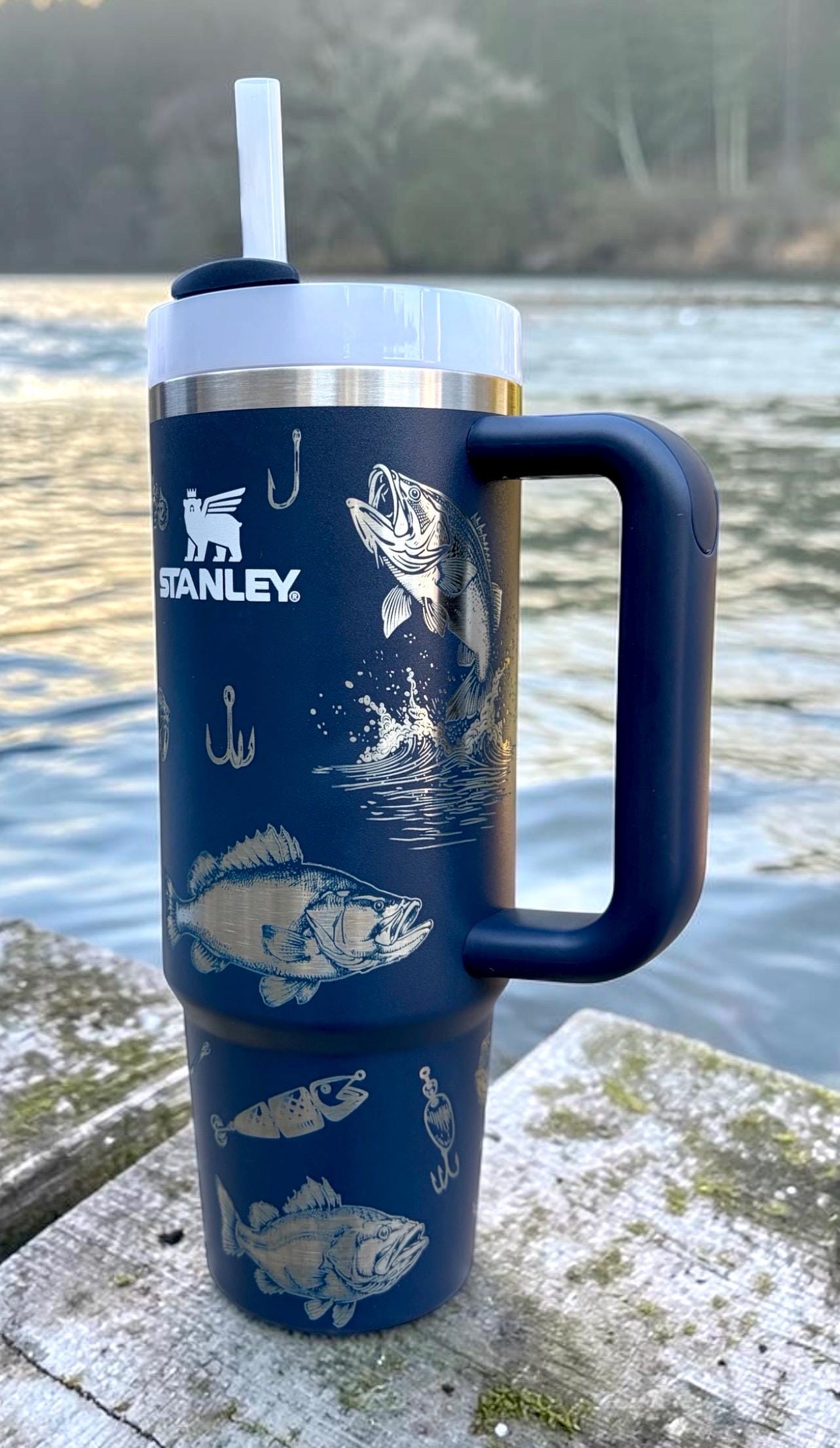 LOG-ON MFB Manual Factory ステンレスボトル Bass Fishing Engraved 30 or 40 Oz Stanley Tumbler - Etsy