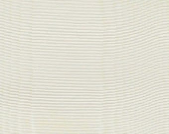 Tela de moiré color marfil con estampado clásico de cascada, mezcla de algodón, tafetán color crema, fibra multiusos para manualidades y arte.