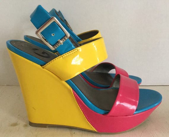 bright colored wedges
