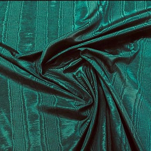 Green Moire Fabric Cotton Blend Taffeta Multipurpose Watermark Drapery Lining Apparel Fiber Art Crafting