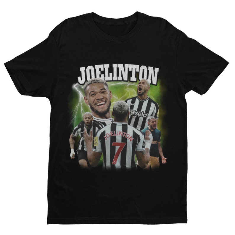 Pode incluir: Camiseta preta com um gr&aacute;fico do jogador de futebol Joelinton vestindo uma camisa do Newcastle United com o texto "JOELINGTON" acima da imagem.