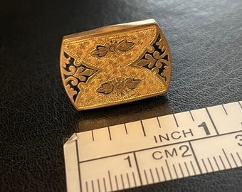 SINGLE Antique Victorian era Gold Filled Black Taille d’epargne Enamel Cuff Link Ornate Engraved Harvest Repair Button