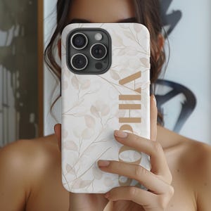Personalized Floral iPhone Case: Custom Initials, Elegant Design