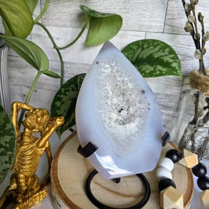 Druzy Agate Obelisk: Natural Crystal Geode, Home Decor (5 in. x 3.5 in.)