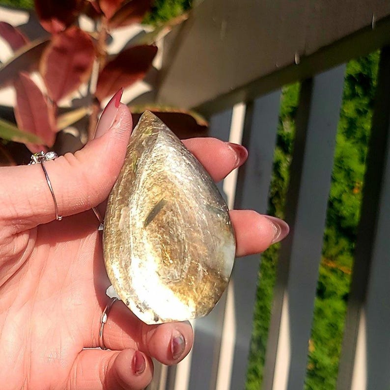 Natural High Quality Golden Mica Mountain Diamond Tower Crystal, Golden