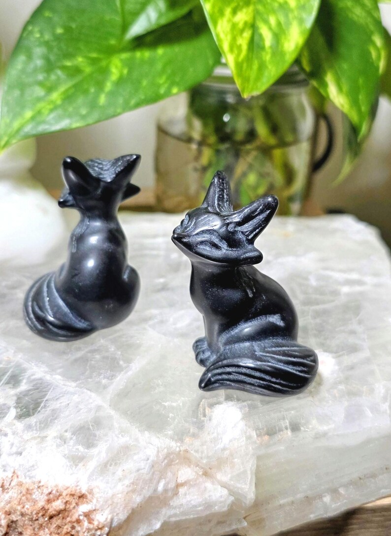 Black obsidian fox crystal carving protection totem