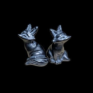 Black obsidian fox crystal carving protection totem