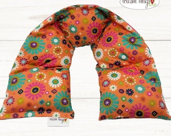 Warm Hugs Neck Heating Pad Peach Floral, Microwave Heat Wrap, Corn Bags, Hot Cold Therapy, Spa Relaxation Massage Therapy