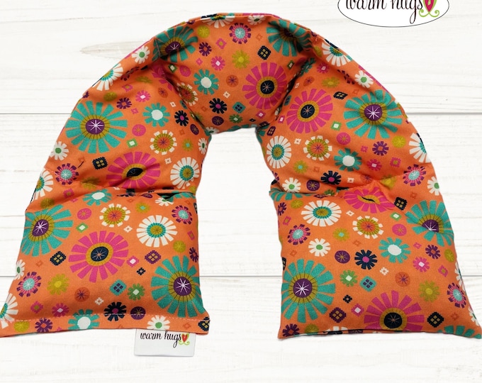 Warm Hugs Neck Heating Pad Peach Floral, Microwave Heat Wrap, Corn Bags, Hot Cold Therapy, Spa Relaxation Massage Therapy