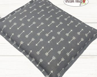 Corn Heating Pad 9 x 11, Corn Bags, Microwave Heat Pack, Hot Cold Therapy Relaxation Pillow, Dorm Room Gift, Gray Arrow