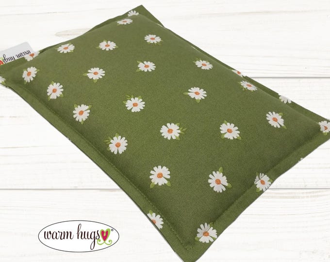 Microwave Corn Heating Pad 7x10, Warm Hug Heat or Ice Pack, Corn Bag, Migraine Headache Sinus, Muscle Pain Relief, Dorm Room, Green Daisy