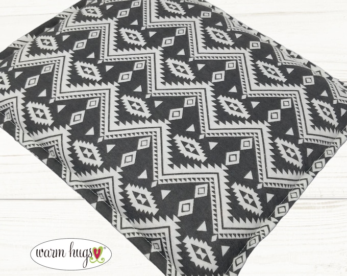 Microwave Flannel Corn Heating Pad 9x11, Heat Packs for Headache Sinus Pressure, Muscle Pain Relief, Dorm Room, Gray White Southwest Design