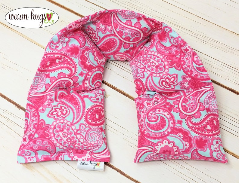 Sending A Hug Microwave Heating Pad Set, Warm Hug Neck Wrap, Massage Spa Relaxation Comfort Gift, Mothers Day, Pink Blue Paisley afbeelding 3