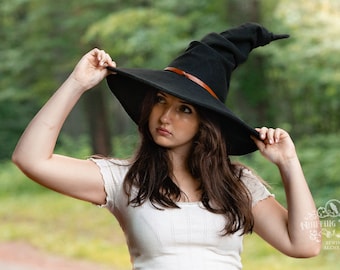 Freya the Wizard Hat in Black Felt, crooked witch hat, sorceress hat, hedge witch hat, ren faire hat, cottage witch hat, elemental witch hat