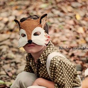 Xander Fox Felt Mask and Tail Costume for pretend play, dress up image 3
