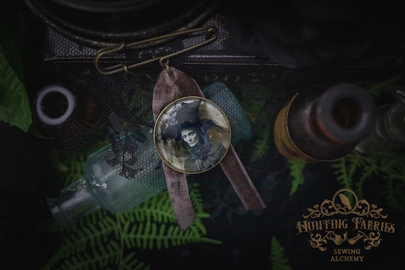 Great Aunt Bertha the family Witch Victorian Brooch Kilt Pin and Velvet Ribbon, Witch Hat Accessory, Halloween Accessory, Witchcore Jewelry