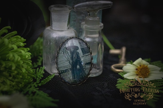 Teen Angst Witch Brooch, Witch Hat Accessory, Halloween Accessory, Halloween Aesthetic Pin