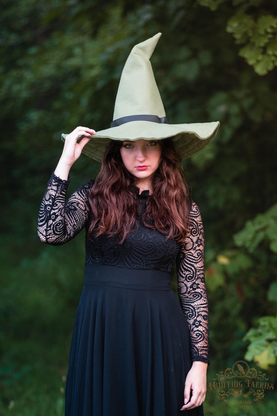Sage the Green Forest Witch Hat with Side crook and Wide Brim, wizard hat, large brim witch hat, ren faire hat, Green witch Hat, Felt Hat