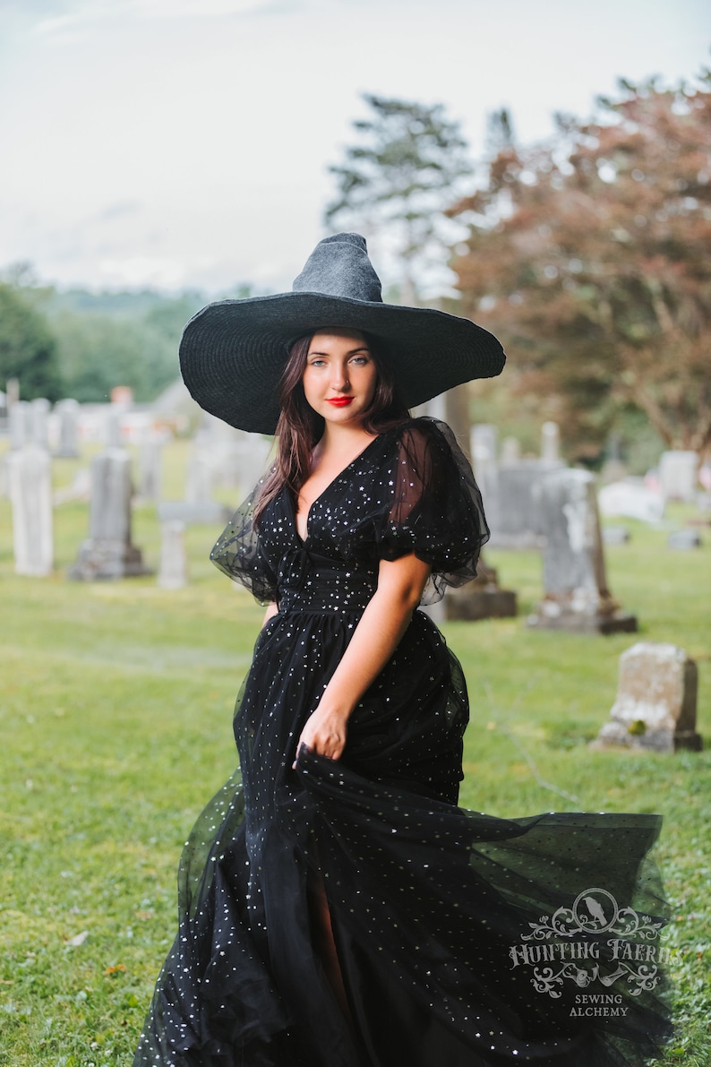 Beatrice Extra Large Brim Witch Hat in Charcoal Felt, crooked witch hat, ren faire hat, sorceress hat, hedge witch hat, classic witch hat image 3