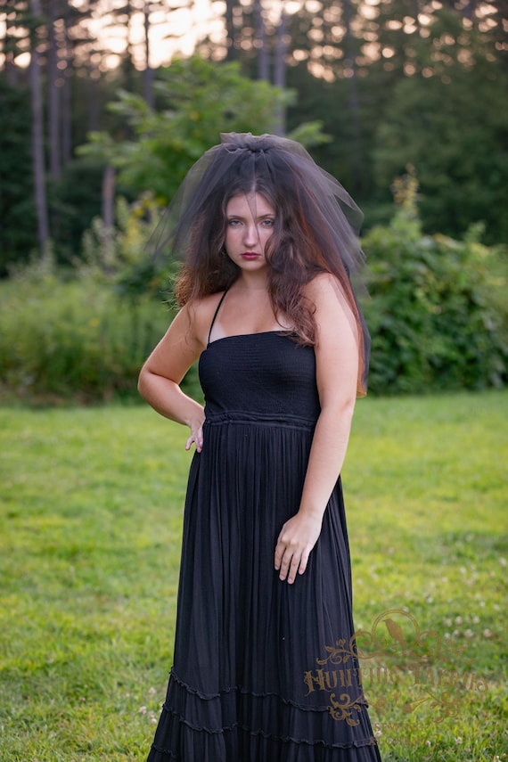 Black and Orange Veil with Blusher, Halloween Party Veil, Victorian Mourning Veil, Goth Veil, Wedding Veil, Halloween Costume Veil
