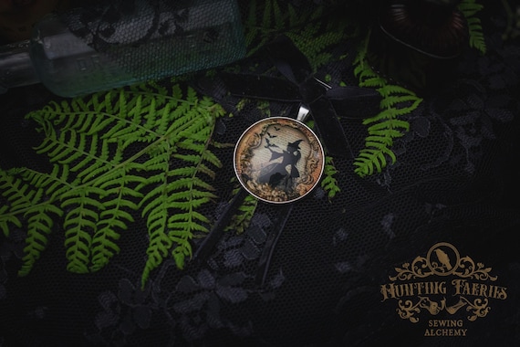 Vintage Witch Silhouette Pendant Brooch: Gothic Halloween Jewelry