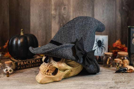 Ophelia the Vintage Witch Hat in Charcoal Felt, cloche witch hat, dark academia witch hat, cottage core , modern witch hat