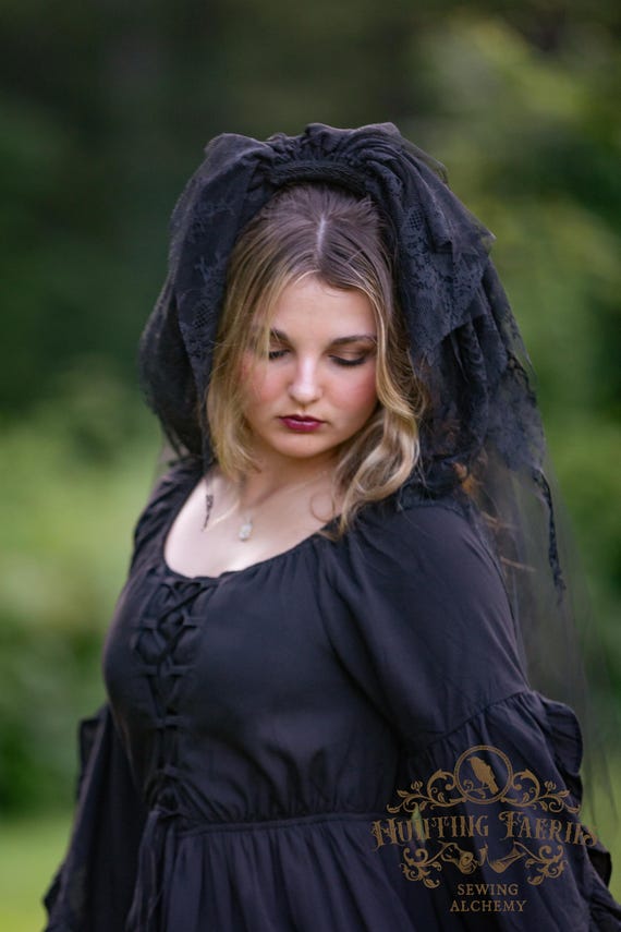 Black Tattered Lace Tulle Veil: Halloween Costume Headpiece