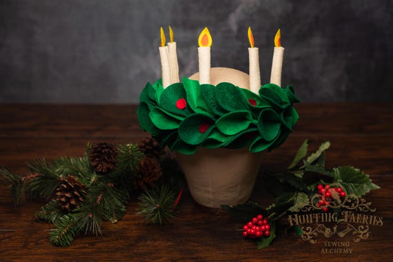 St. Lucia Day Felt Crown with Velvet ribbon