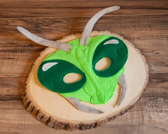 Ramona the Felt Praying Mantis Mask for costume or pretend play, insect mask, preying mantis