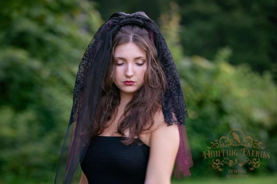 Black Spiderweb & Burgundy Veil, Bow Pin, Victorian Mourning Veil, Goth Veil, Wedding Veil, Halloween Costume Headpiece, Vampire Veil