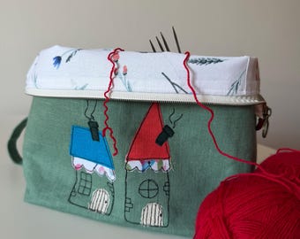 Knitting Project Bag Linen with Zipper, Green Yarn Storage Bag, Handmade Crochet Project Pouch, Embroidered Knitting Bag