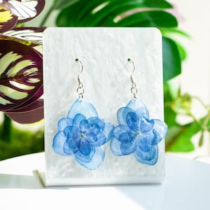 Real Hydrangea Flower Earrings, Handmade Dried Flower Earrings, Pressed Resin Flower Earrings, Christmas Gift For Her, Wedding Jewellery