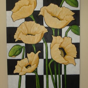 Puede incluir: Pintura original de amapolas amarillas sobre un fondo a cuadros blanco y negro. Las flores tienen centros oscuros y tallos y hojas verdes. La obra de arte se exhibe sobre un lienzo.