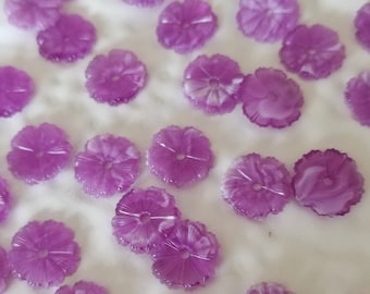 20 Purple 14mm Vintage 1950s Plastic Flowers