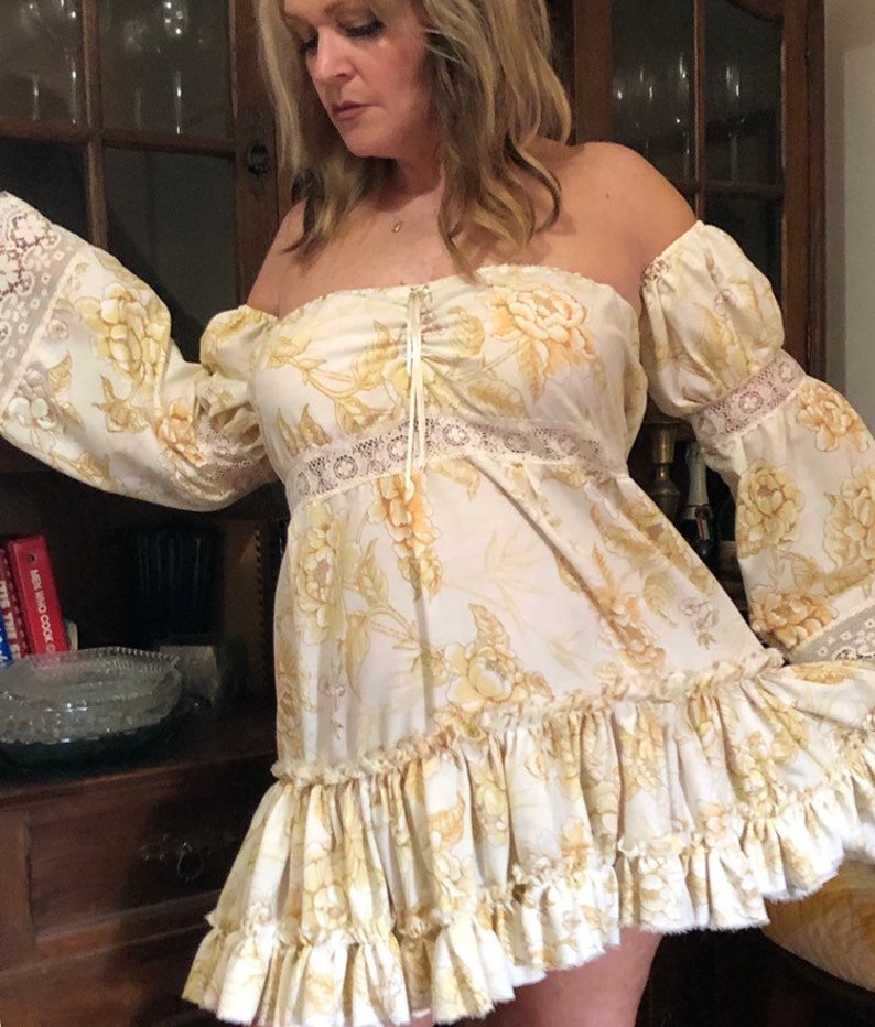 Marigold Vintage Yellow Floral Above the Knee Ruffled Baby Doll Dress Bohemian