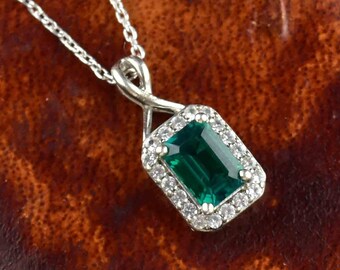 Vintage Diamond Emerald Necklace, Sterling Silver Diamond Emerald Halo Pendant Necklace, May Birthstone Jewelry, Vintage Jewelry